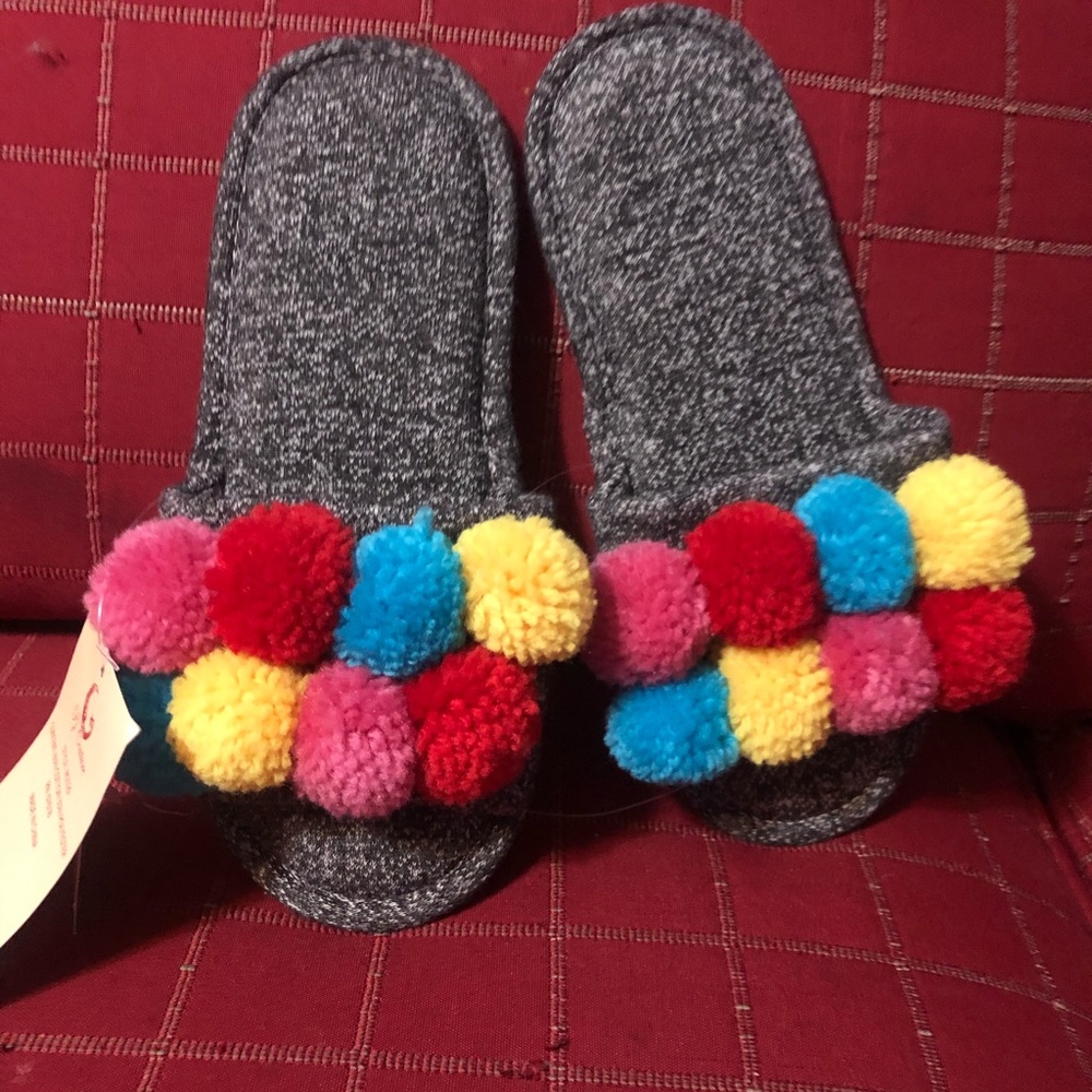 Women’s slippers